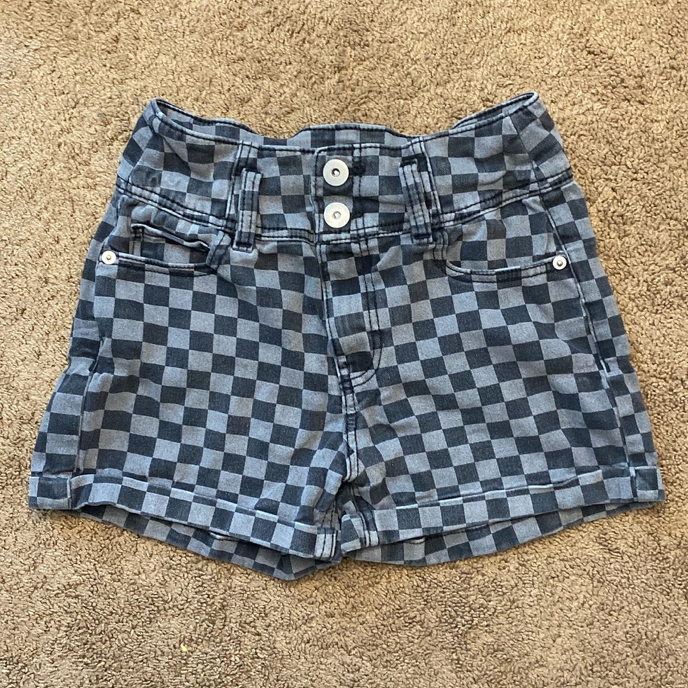 No Boundaries: Black Checkerboard Jean Shorts (Size 3)